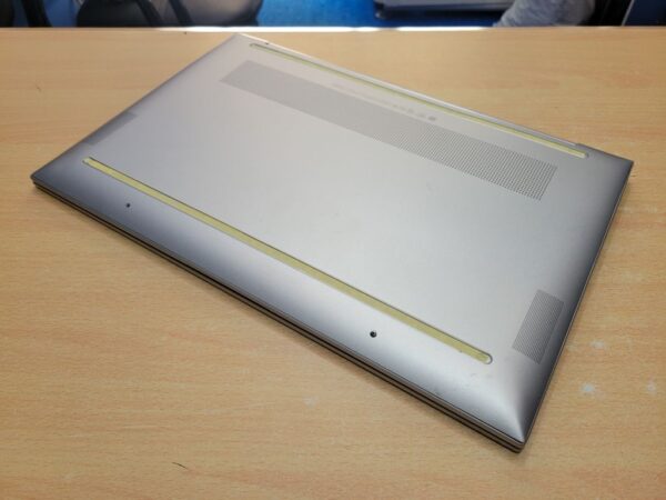 HP Envy 17m - Core i7, 11th Gen, Touchscreen