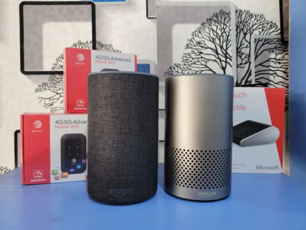 Amazon fashion echo series 2