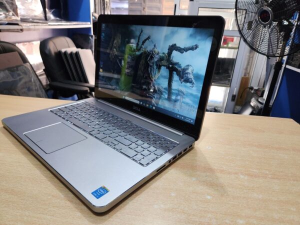 Dell Inspiron 7537 - Core i5, Touchsreen