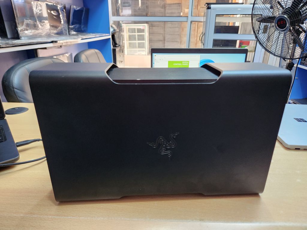 Razer Core EGPU With Nvidia GTX 1070 [8GB Dedicated] - UK Used Laptops ...