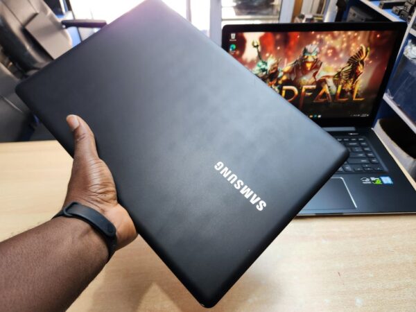 Samsung Notebook 9 Pro - Core i7, Nvidia Graphics, Touchscreen