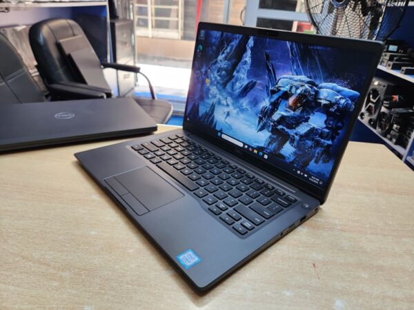 Dell Latitude 7400 - 8th Gen, 13Hrs Battery