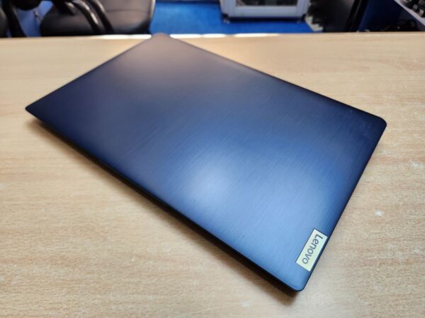 Lenovo Ideapad 3 - Ryzen 5, 2GB Graphics
