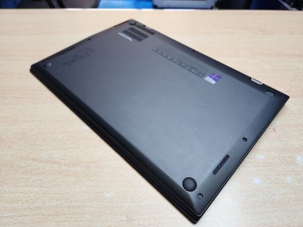 Lenovo X1 Carbon [Gen 3] - Core i7, Touchscreen