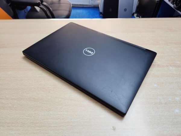 Dell Latitude 7480 - Core i7, 6th Gen