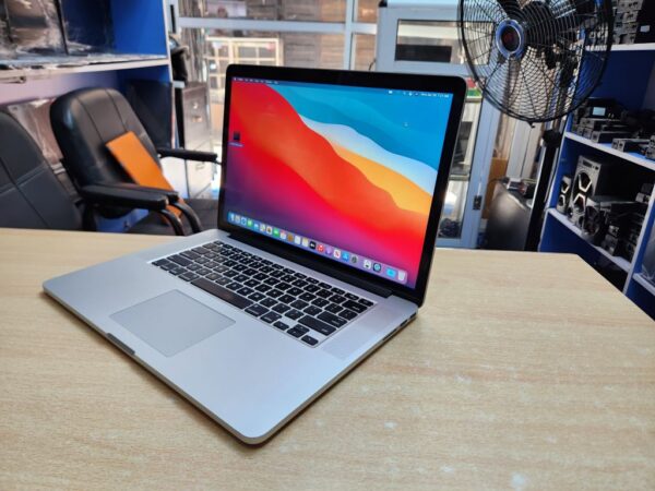 Apple MacBook Pro 15 Mid 2015 - Core i7