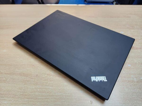 Lenovo ThinkPad T490 - Core i5, 8th Gen