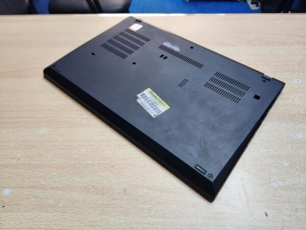 Lenovo ThinkPad T490 - Core i5, 8th Gen