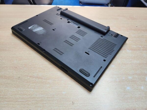 Lenovo ThinkPad L470 - Core i5, 6th Gen