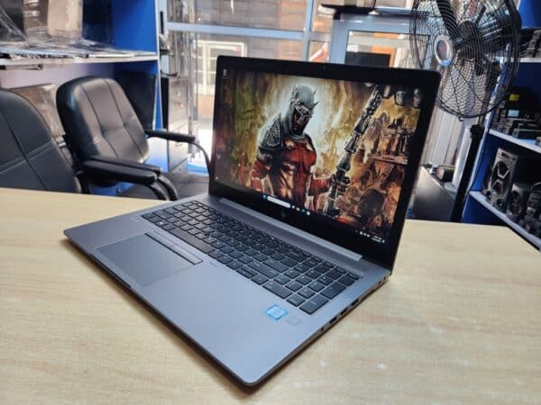 HP ZBook 15U G5 - Core i7, 8th Gen