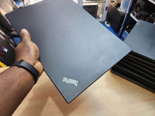 Lenovo ThinkPad L15 Gen 1 - Ryzen 5, Radeon graphics