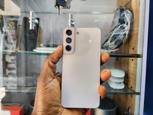 Samsung Galaxy S22 - Snapdragon Variant