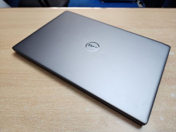 Dell Inspiron 3301 - Core i5, 8th Gen