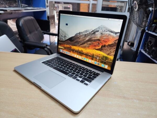 Apple MacBook Pro 15 [2015] - Core i7