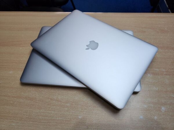 Apple MacBook Pro 15 [2015] - Core i7, 1TB SSD