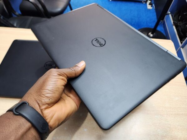 Dell Latitude E7450 - Core i5