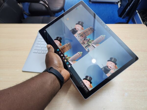 20250724_142427 Microsoft Surface Book 2 - Core i7, Nvidia GTX 1050, Touchscreen