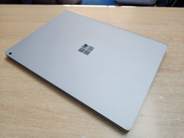 20250724_142543 Microsoft Surface Book 2 - Core i7, Nvidia GTX 1050, Touchscreen