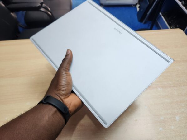 20250724_142603 Microsoft Surface Book 2 - Core i7, Nvidia GTX 1050, Touchscreen