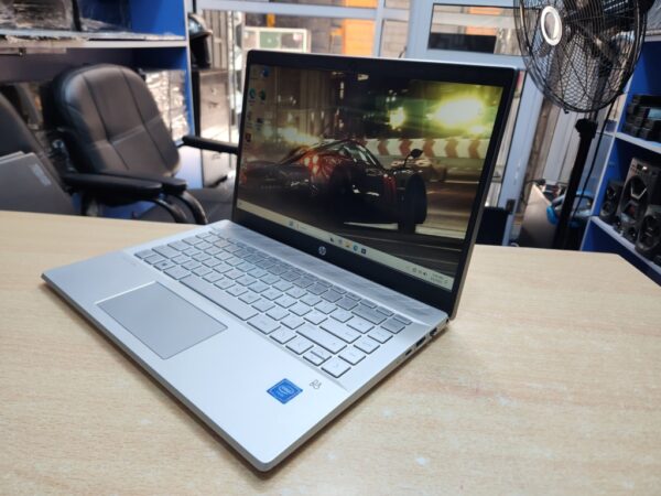 HP Pavilion 14 - Core i5, 10th Gen