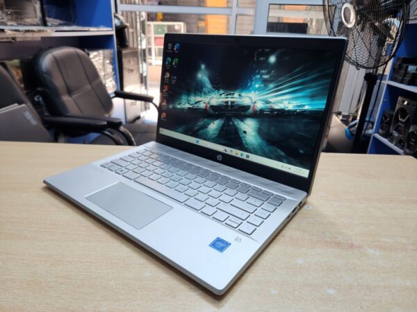 HP Pavilion 14 - Core i5, 10th Gen