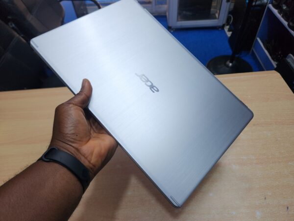 20250917_135224 Acer Aspire 5 - Ryzen 5, 2GB Graphics