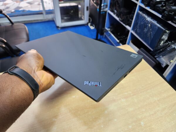 Lenovo ThinkPad T14s Gen 2 - Core i7, 11th Gen