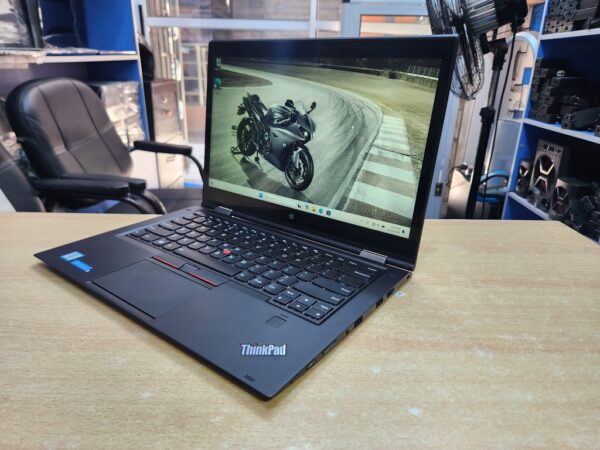 Lenovo X1 Yoga - Core i7