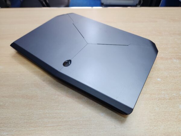 Alienware 13 R2 - Core i5, Nvidia GTX