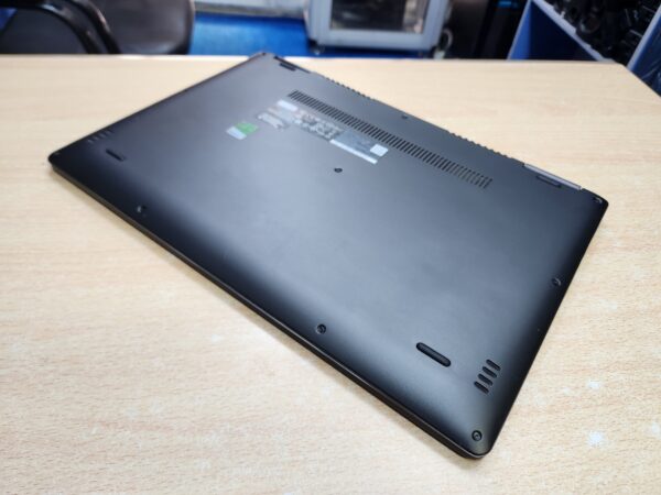Lenovo Yoga 710 - Cre i7, x360, Nvidia Graphics