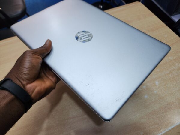 HP 15 - Athlon Gold, 2GB Graphics , Touchscreen