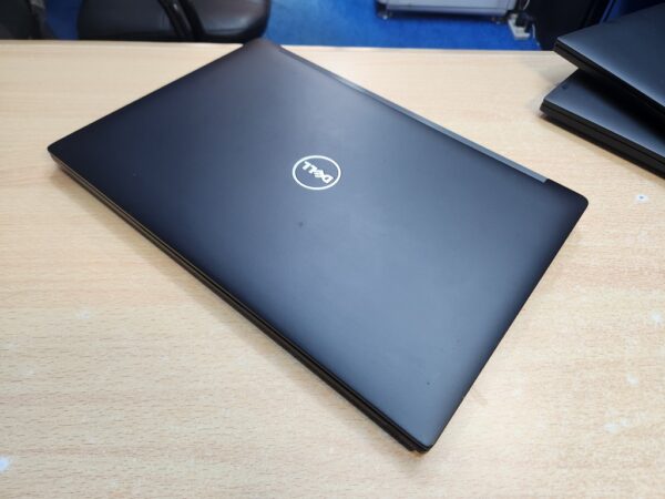Dell Latitude 7480 - Core i7, 7th Gen