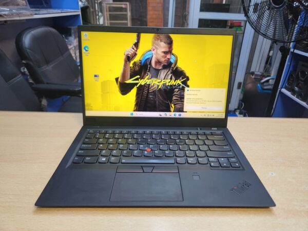 Lenovo ThinkPad X1 Carbon - Core i5, 8th Gen