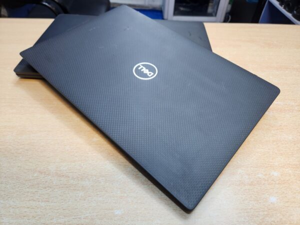 Dell Latitude 7400 - Core i7, 8th Gen
