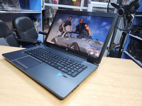 HP ZBook 17 G2 - 32GB RAM, Core i7, 4GB Nvidia Graphics