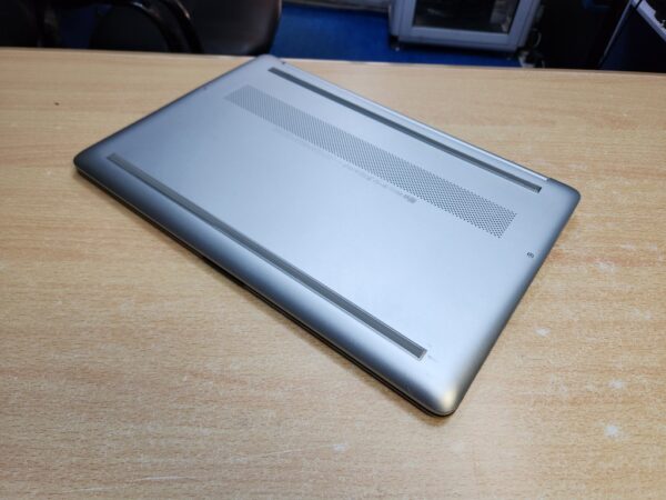 HP 15 - Core i3, 10th Gen, Touchscreen