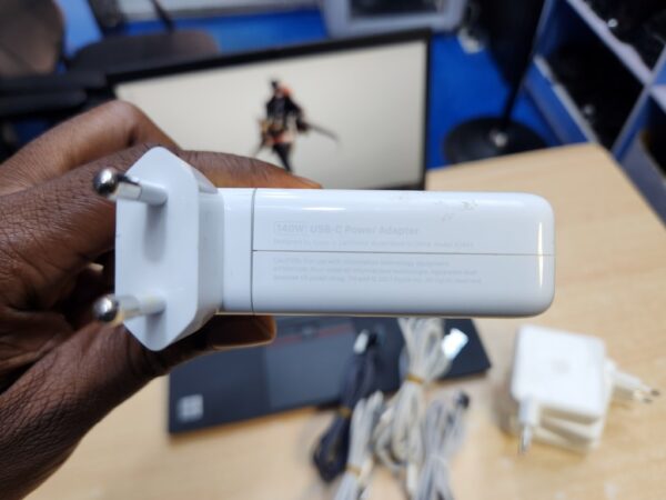 Original Apple 140W USB C Charger