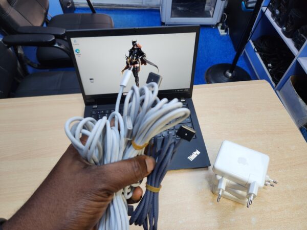 Original Apple USB C to Magsafe 3 Cable