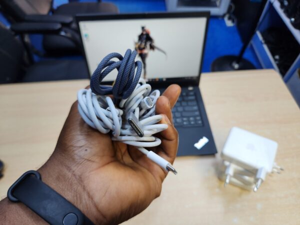 Original Apple USB C to Magsafe 3 Cable