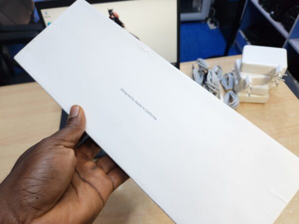 New Apple Magic Keyboard 2 - Rechargeable, Wireless