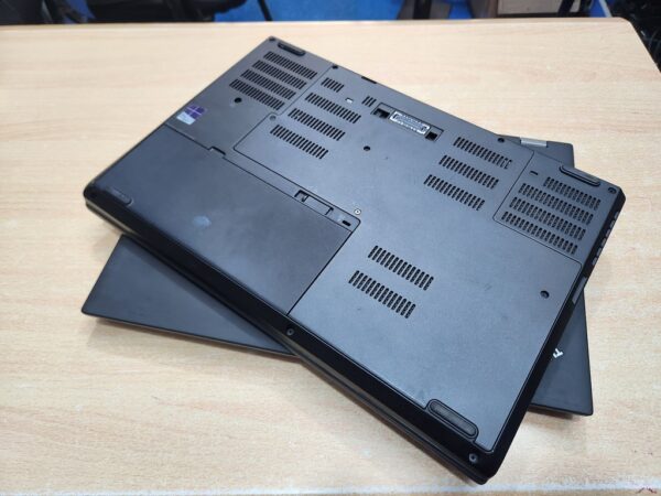 Lenovo ThinkPad P50 - Core i7, 4GB Nvidia Graphics