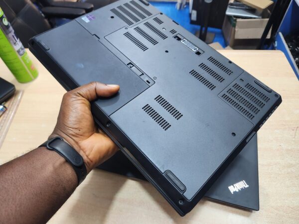 Lenovo ThinkPad P50 - Core i7, 4GB Nvidia Graphics