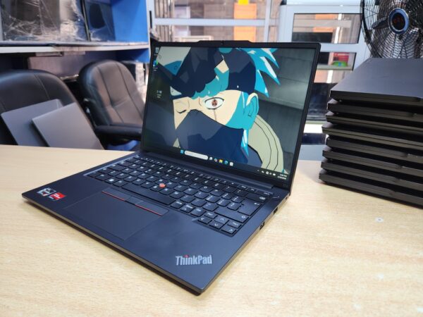 20260219_133025 Lenovo ThinkPad E14 Gen 5 - Ryzen 5 7000 Series, 4GB VRAM