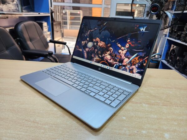HP 15 Laptop - Ryzen 3