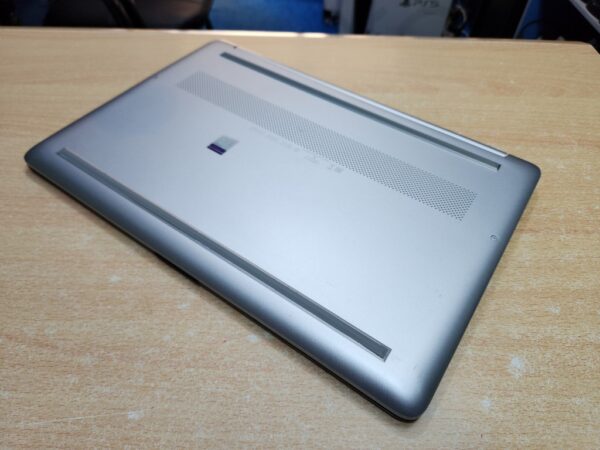 HP 15 Laptop - Ryzen 3