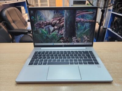 hp 445 g8