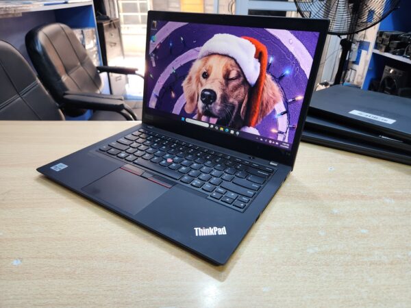Lenovo ThinkPad T14 Gen 1 - Core i7, 10th Gen