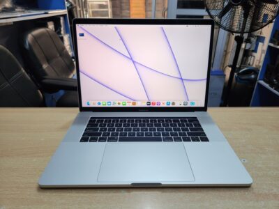 macbook pro 15 2016