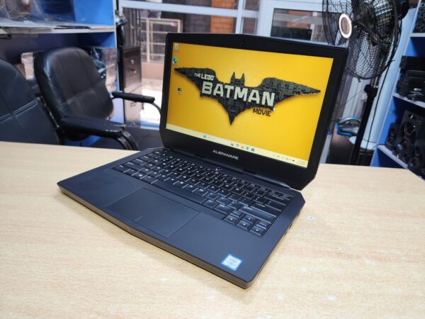 20260810_153241 Alienware 13 R2 - Core i7, 4GB Nvidia Graphics, RGB