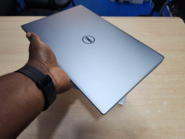Dell XPS 13 9343 - Core i7, Touchscreen